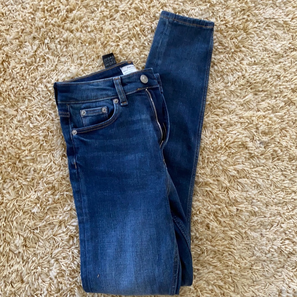 Zara jeans